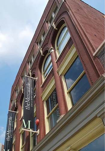 309 E Market St #202 Photo 1