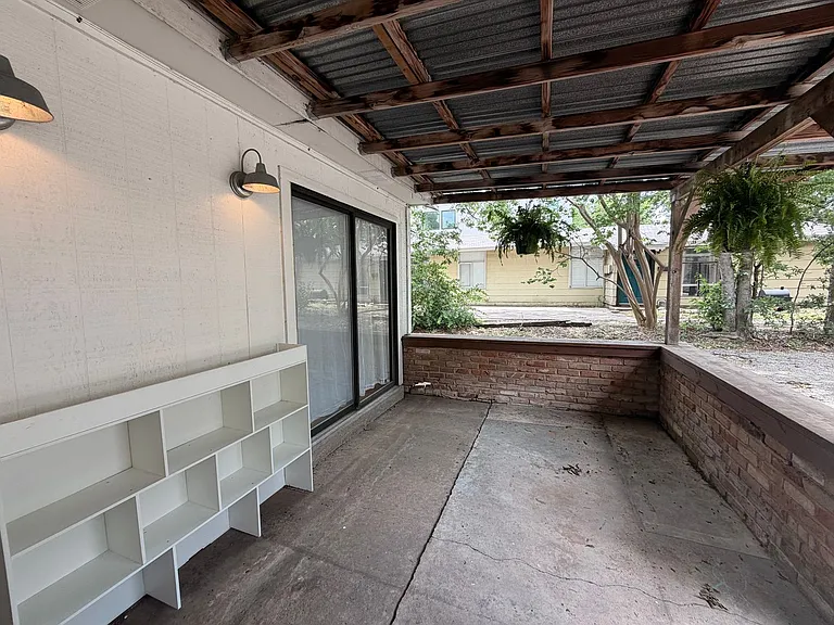 2407A Winsted Ln — Photo 20