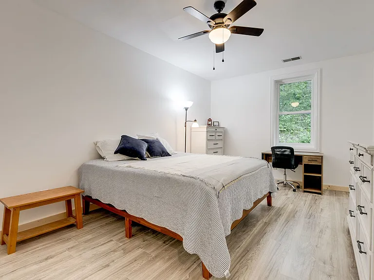 7872 Oscar Green Rd — Photo 13