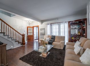 247 Fulton St, Elizabeth, NJ 07206