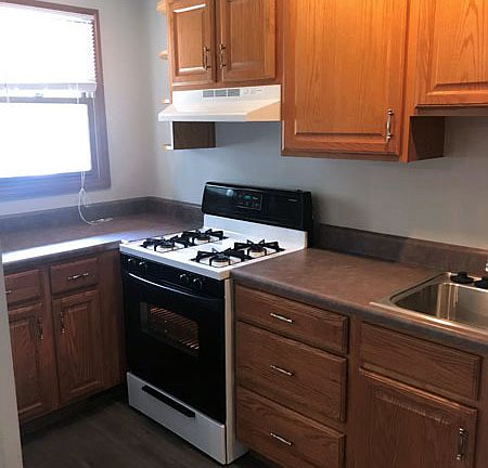 3rd image of 1231 Indianola Ave APT B
