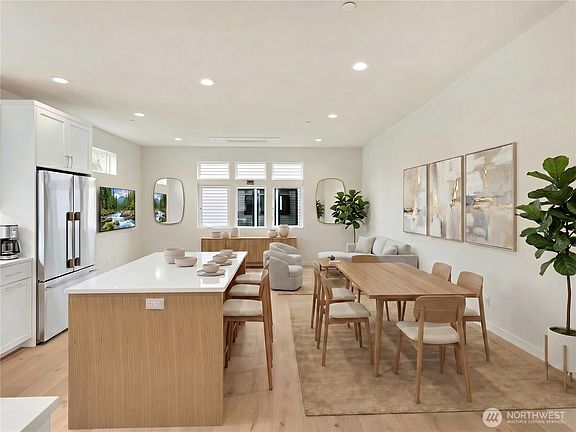 3rd image of 1413 A N 48th Street