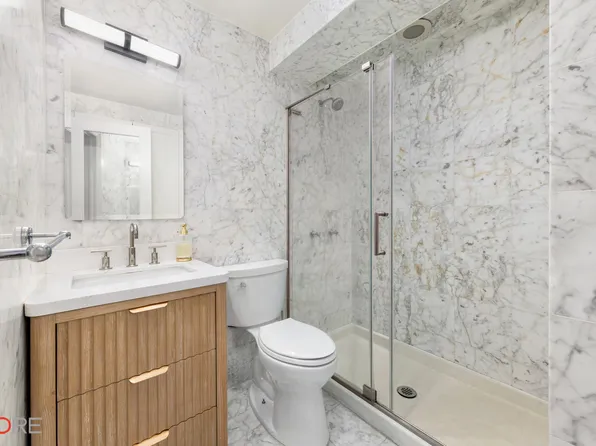 12 West 72nd Street image 13 of 15