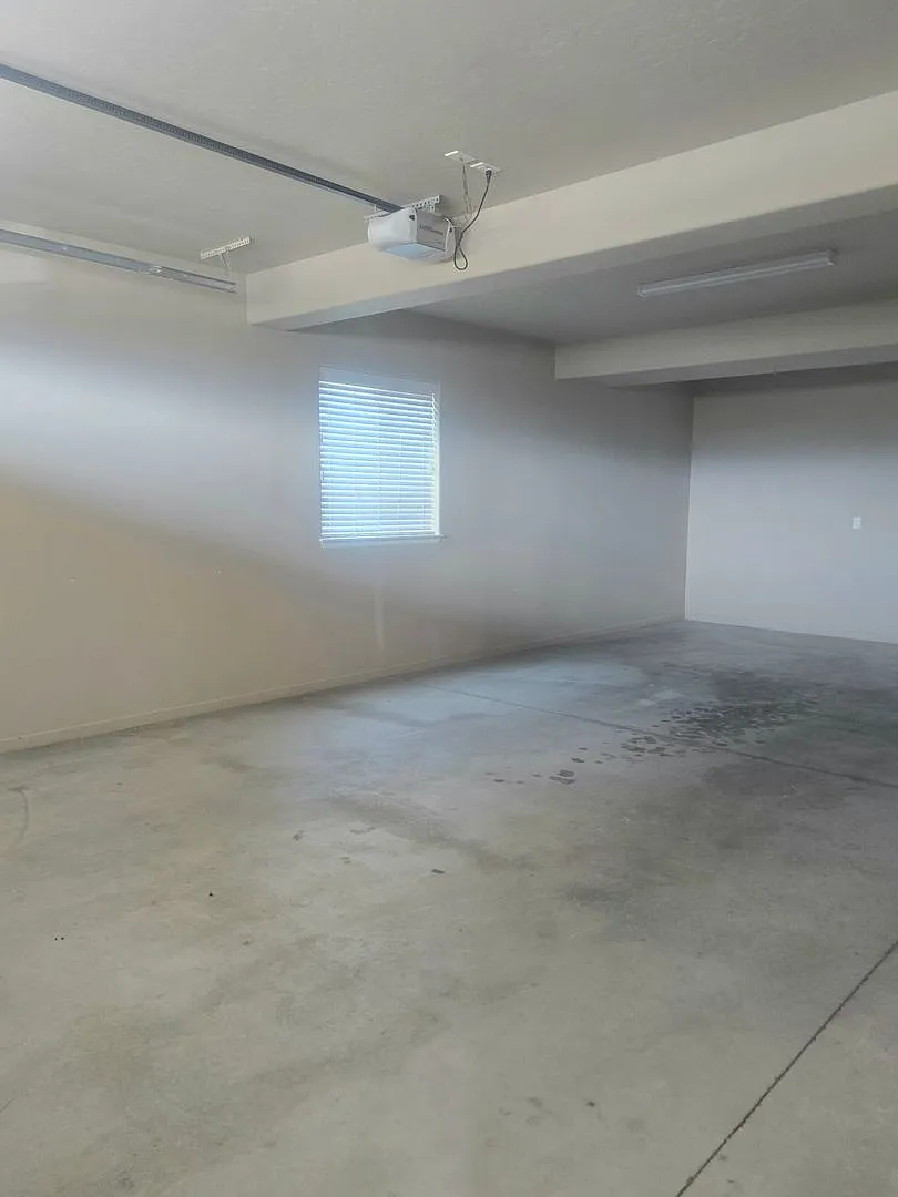 Move in Special!! $300 off first full months rent! — Photo 2