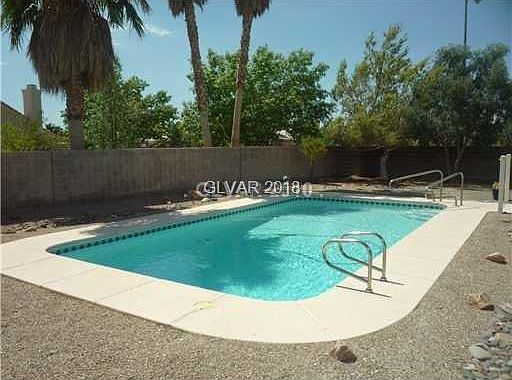 2nd image of 4600 Savin Cir #0