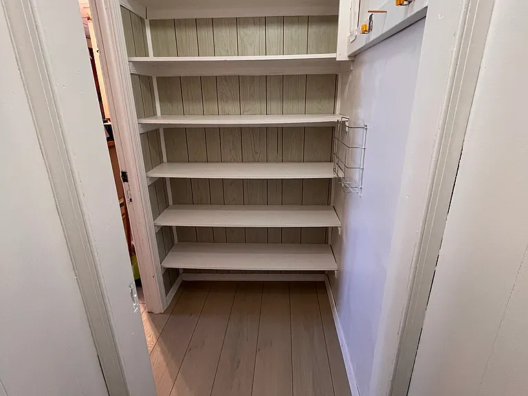 437 Elm St — Photo 10