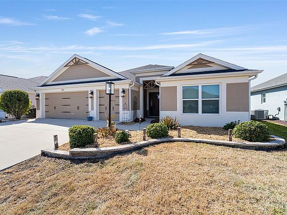 2nd image of 562 James Rd