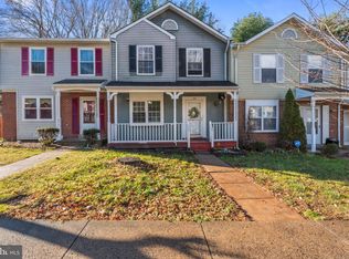 4219 Gibson Ct, Woodbridge, VA 22193