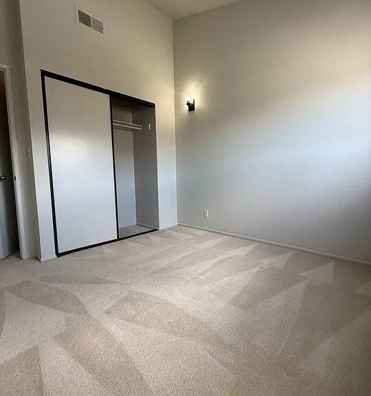 2809 Montrose Ave #10 — Photo 23