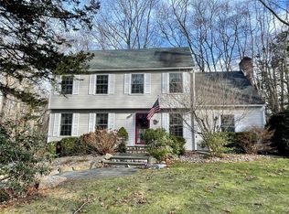 84 Fairy Dell Rd, Clinton, CT 06413