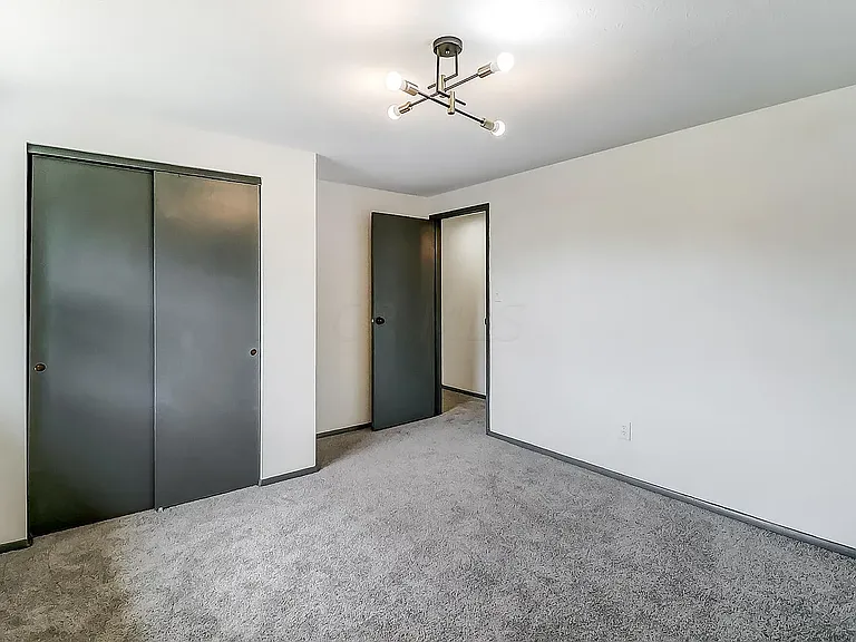 3505 Penfield Rd — Photo 18