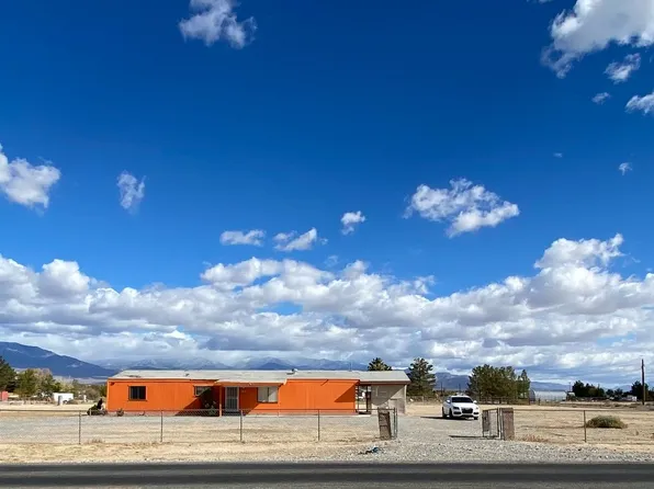 911 N Barney St, Pahrump, NV 89060