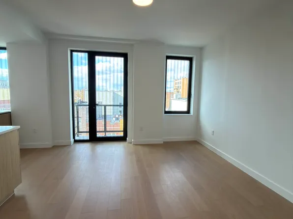 1807 66th Street image 2 of 11