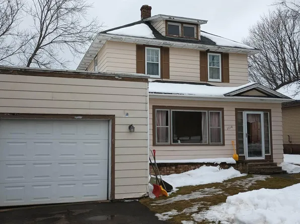 1114 Celia St, Ironwood, MI 49938