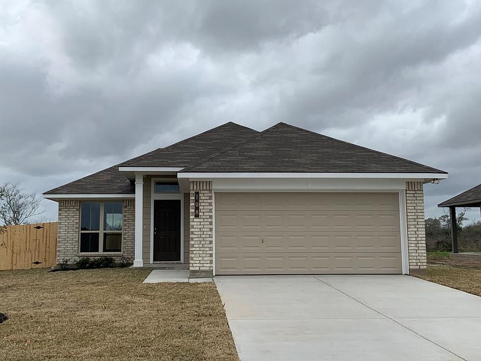 1st image of 108 Meadow Lake Dr