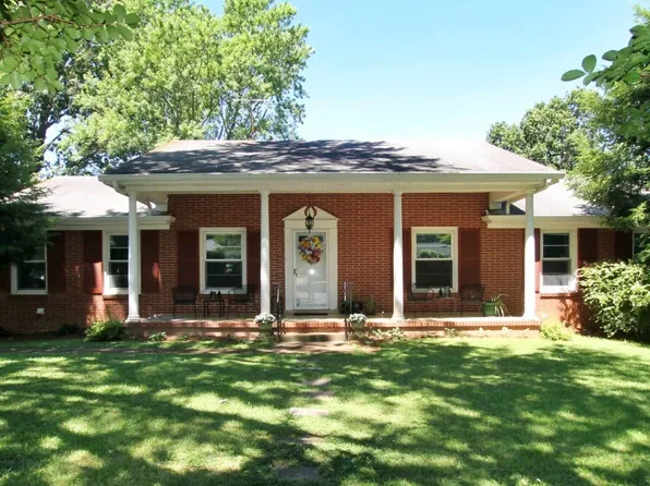 1705 Martindale Dr #A & B, Springfield, TN 37172