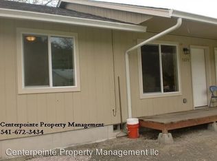 5275 NE Stephens St, Winchester, OR 97495