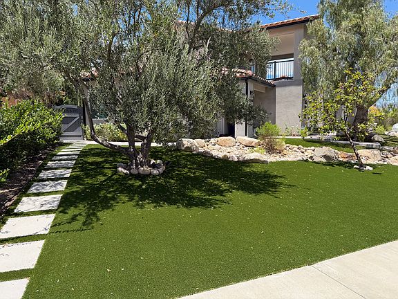2nd image of 15570 Pinehurst Pl