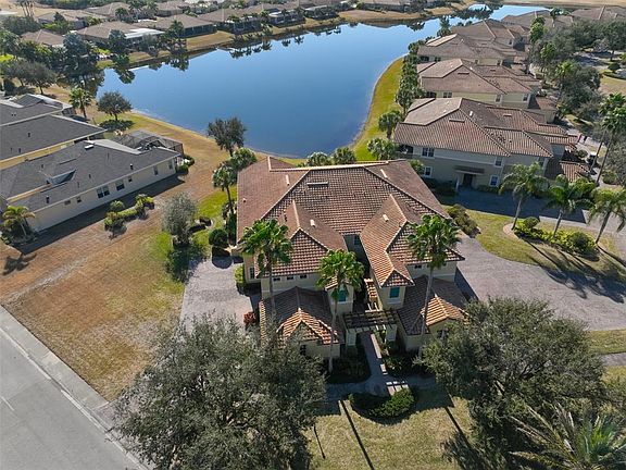3rd image of 2207 S PEBBLE BEACH BOULEVARD