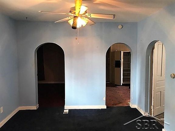 5th image of 311 King St