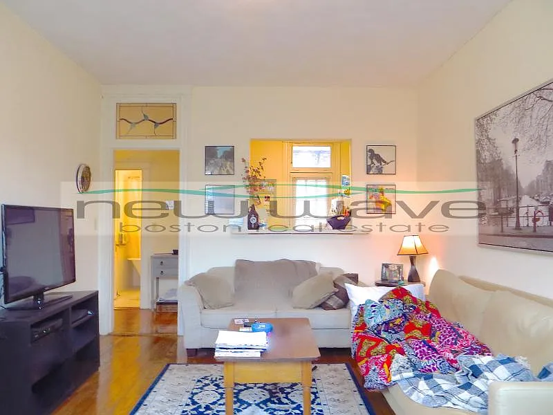 1 bed, 999 sqft, $2,800 — Photo 2