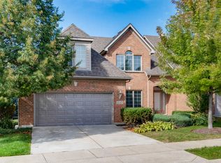 1027 Catherine Ct, Naperville, IL 60540