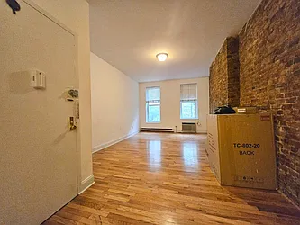 421 West 56th Street, #2Y