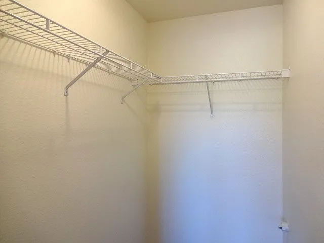 846 NW Riverbow Ave — Photo 12