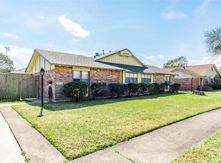 10424 Belfast Rd, La Porte, TX 77571