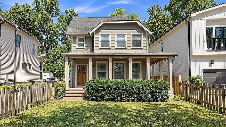 2950 Vaulx Ln