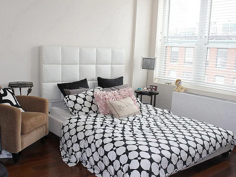 88 Morgan St #506 — Photo 2