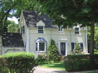 233 Davis Ave, White Plains, NY 10605