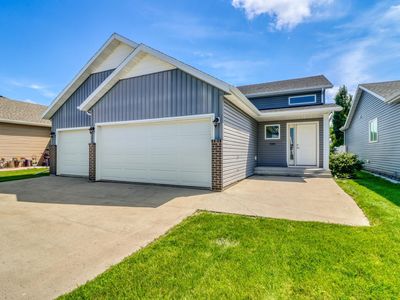 7394 21st St S, Fargo, ND, 58104