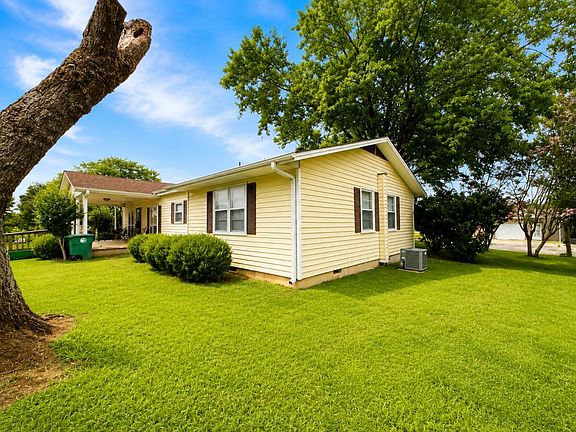 3rd image of 2740 County Road 1422