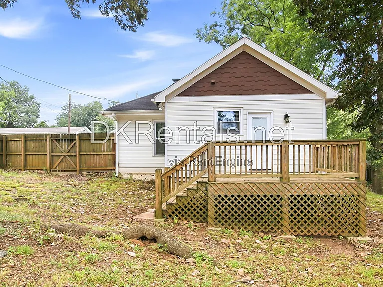 1845 Vesta Ave — Photo 15