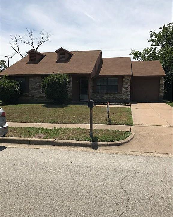 1st image of 532 Sandstone Dr
