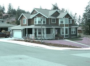 3909 W 12th St, Anacortes, WA 98221