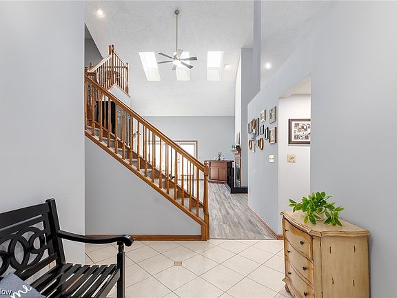 3rd image of 1758 Rock Hill Ln