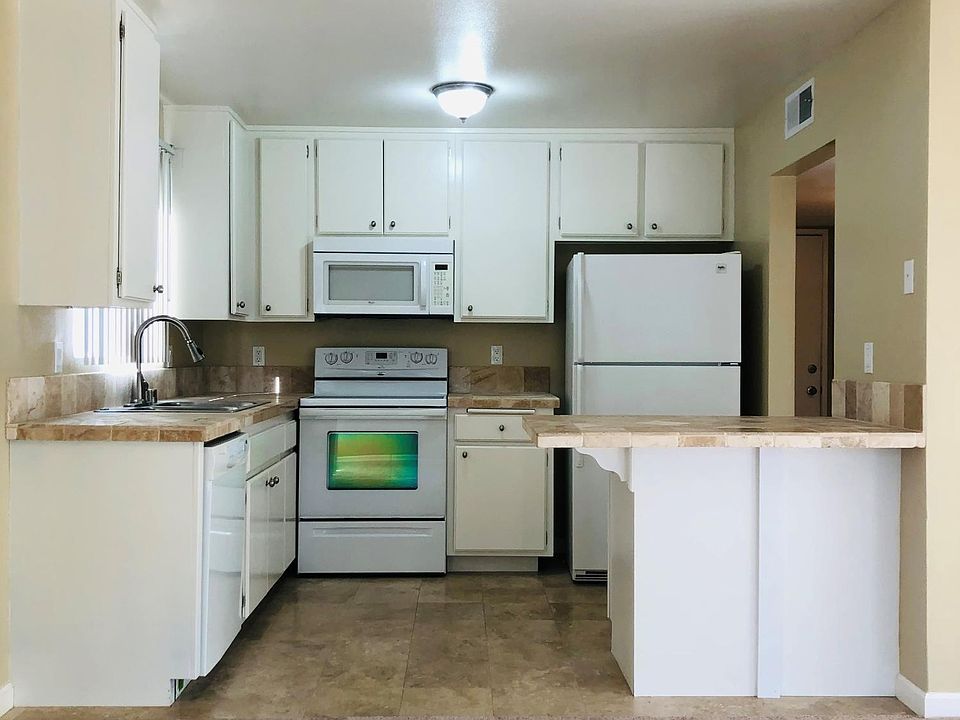 1st image of 255 Sequoia Ct APT 16