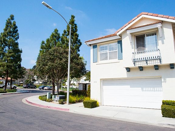 2 Car Garage w/ Cabinets