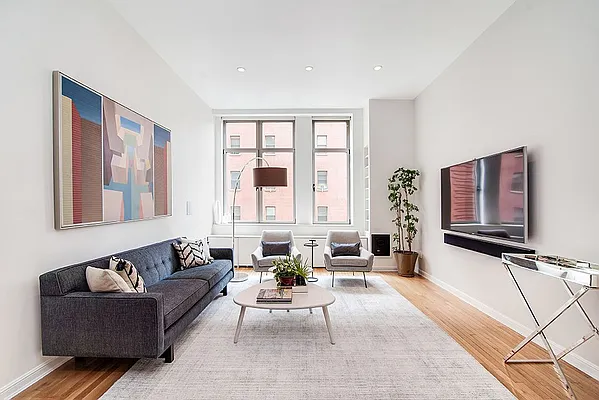 Rented by Fionn Campbell | media 16