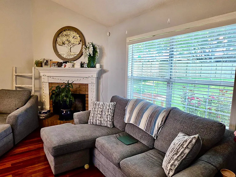 266 Bouldincrest Ave — Photo 5