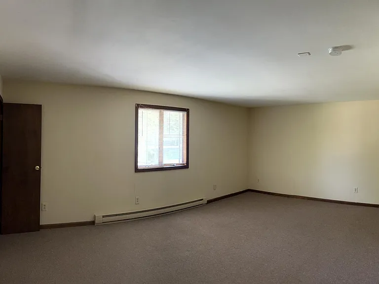 65 Henry Ave #3 — Photo 7