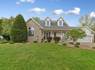 1130 Jerake Pl, Owatonna, MN 55060