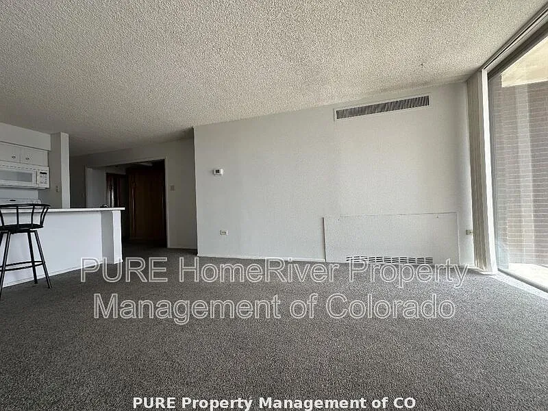 1 bed, 1.0 bath, 484 sqft, $1,150 — Photo 3