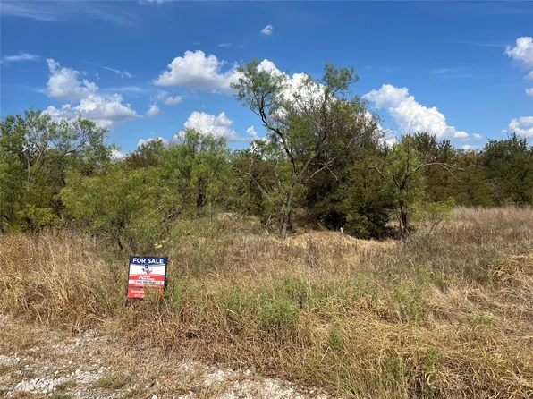 65 Ringo Dr, Bridgeport, TX 76426
