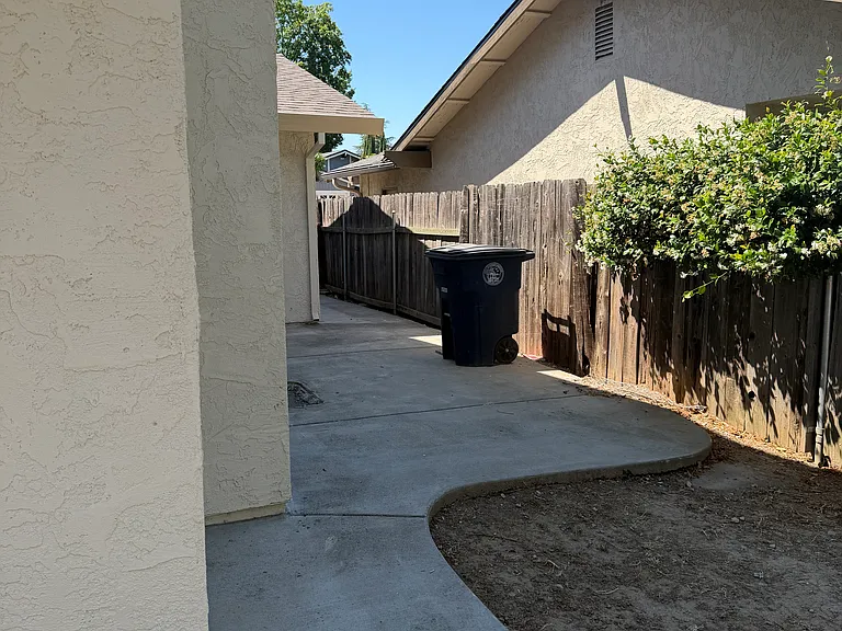 7895 McLin Way — Photo 19