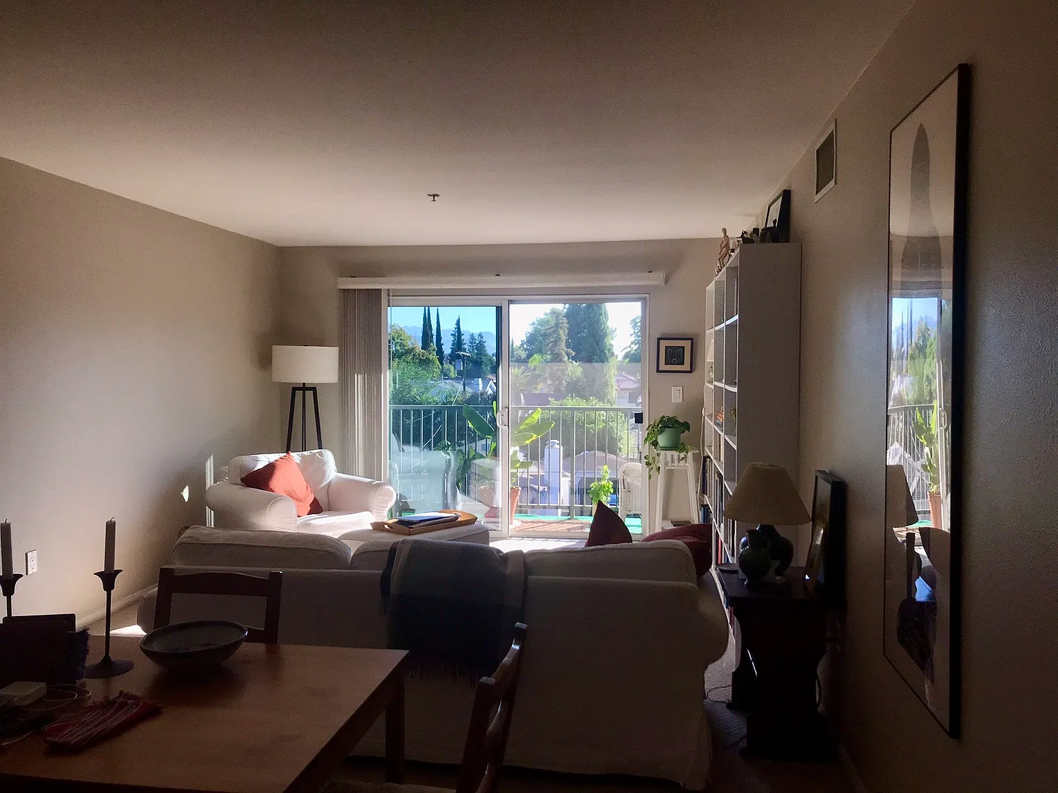 4501 Cedros Ave — Photo 2