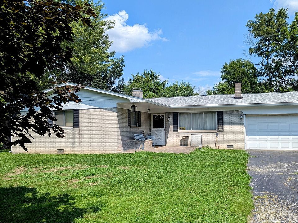 1st image of 10690 Bradley Dr