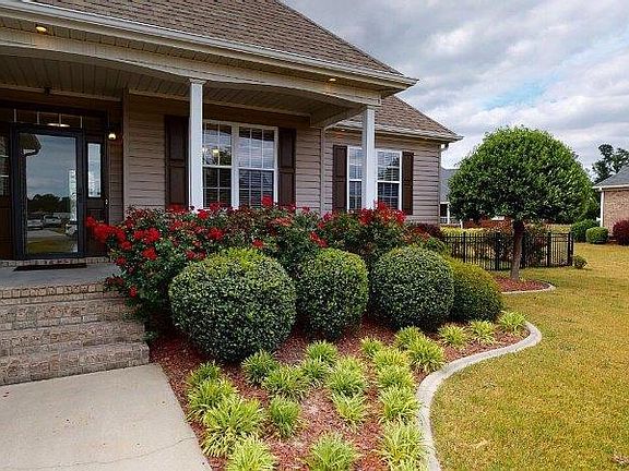 3rd image of 303 Eagles Pointe Dr